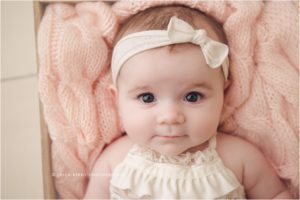 Northwest Arkansas Baby Photographer | Erica Kirby Photography | 4 month milestone session