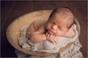 Newborn Photography Bentonville Arkansas | Baby boy newborn session in Bentonville AR gray and browns neutral | Erica Kirby Photograpy
