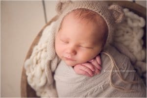 Newborn Photography Fayetteville AR | Baby boy newborn session with blues and tans lifestyle and studio | Erica Kirby Photography
