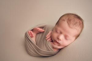 Newborn Photographers Rogers Arkansas - newborn baby boy photography session in northwest arkansas - nwa baby photographers erica kirby photography