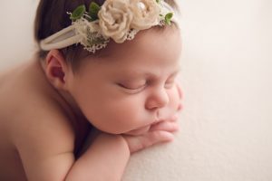 newborn baby photographers nwa - baby girl newborn photo session bentonville rogers fayetteville arkansas - erica kirby photography