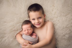 NWA Newborn Photographers - Erica Kirby Photography Bentonville Rogers Fayetteville River Valley Southwest Missouri baby photographer