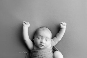 Newborn Photography One on One Mentoring - Northwest Arkansas Newborn Photographer Erica Kirby Photography